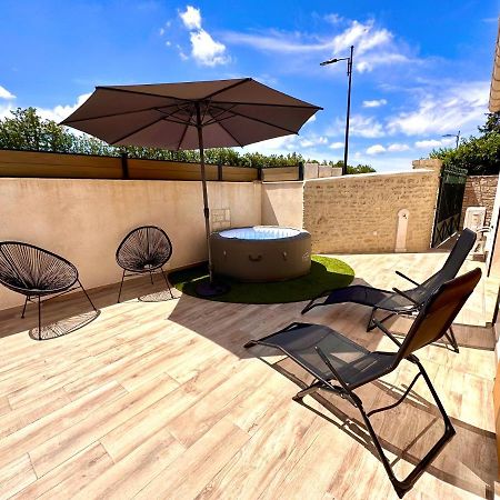 Maison De Charme Avec Jacuzzi Molleges Zewnętrze zdjęcie